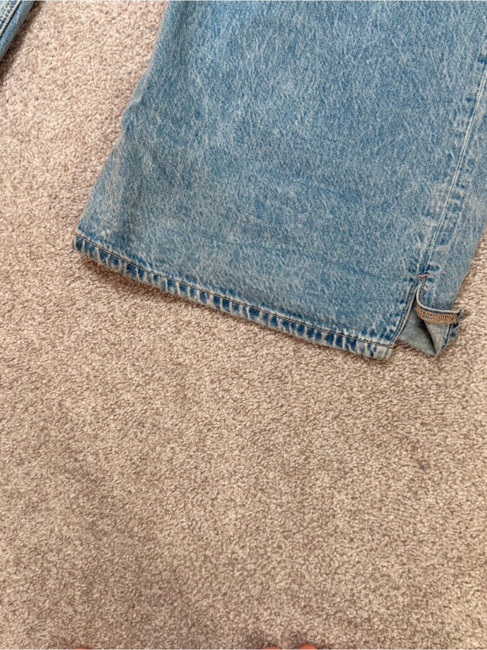 American Eagle Ripped Denim - Picture 4 of 7